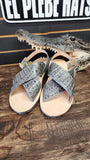 HUARACHES DE COCODRILO GRIS PLOMO