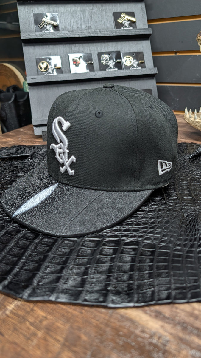 CUSTOM CHICAGO MANTARRAYA LEATHER SNAPBACK HAT 💯 ORIGINAL – El Plebe Hats