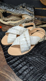 HUARACHES DE DOBLE COLA DE COCODRILO 🐊 EN HUESO RUSTICO / DOUBLE CROCODILE 🐊 TAIL HUARACHES IN RUSTIC BONE